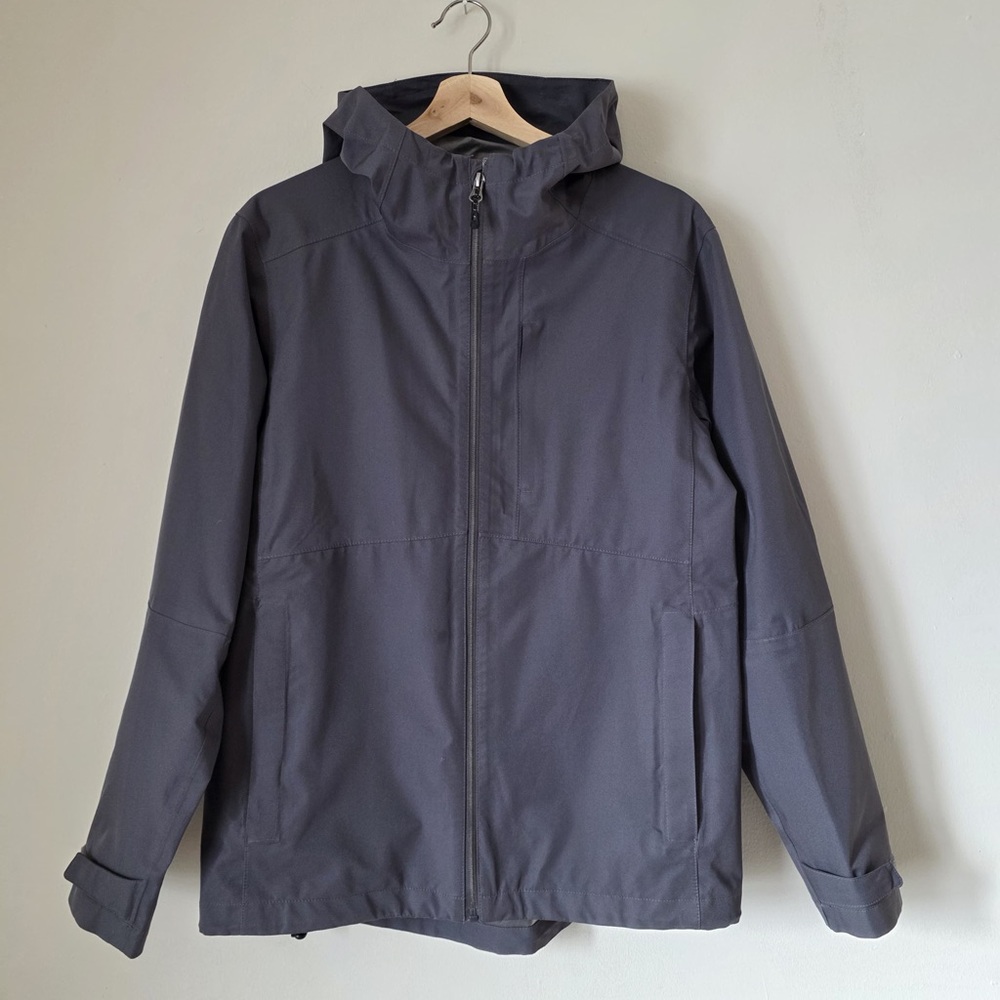 Swiss Tech Men's Charcoal Raincoat